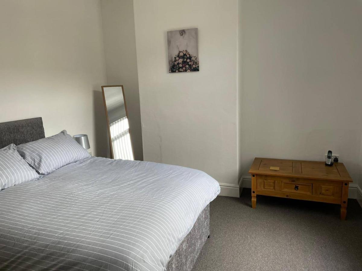 The Lawrence, 2 Bedroom Victorian House Redcar Bagian luar foto